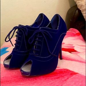 Women’s lace front, peep toe high heels